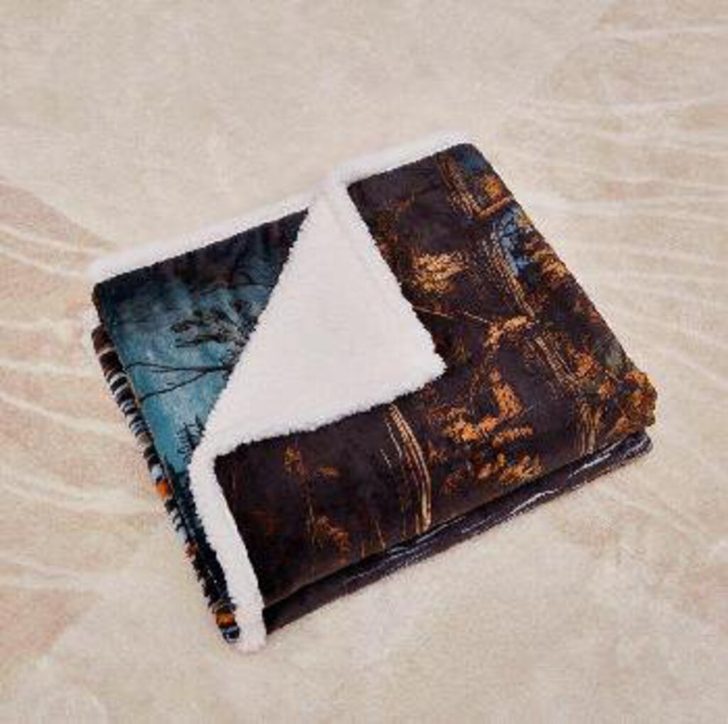 DTR24148 50x60 Down the River Sasquatch Flannel Throw