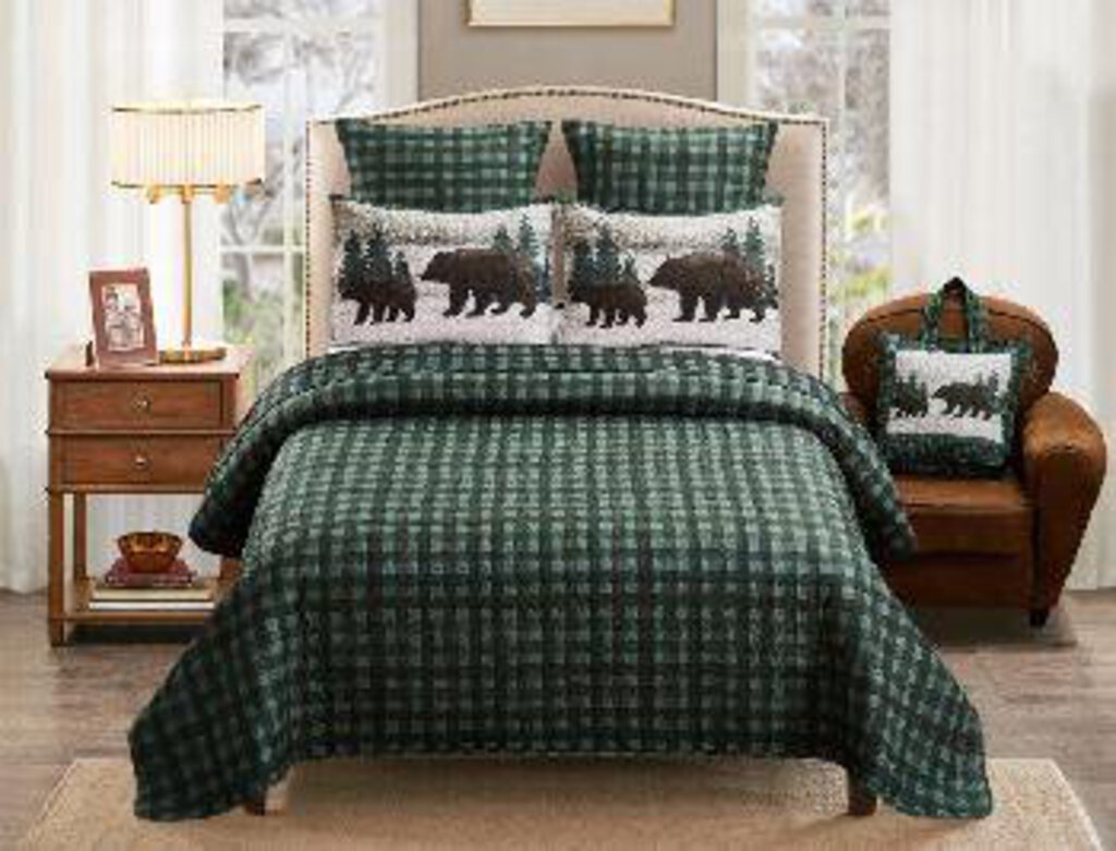 DQ24111K King Bear Wilderness Quilt Set