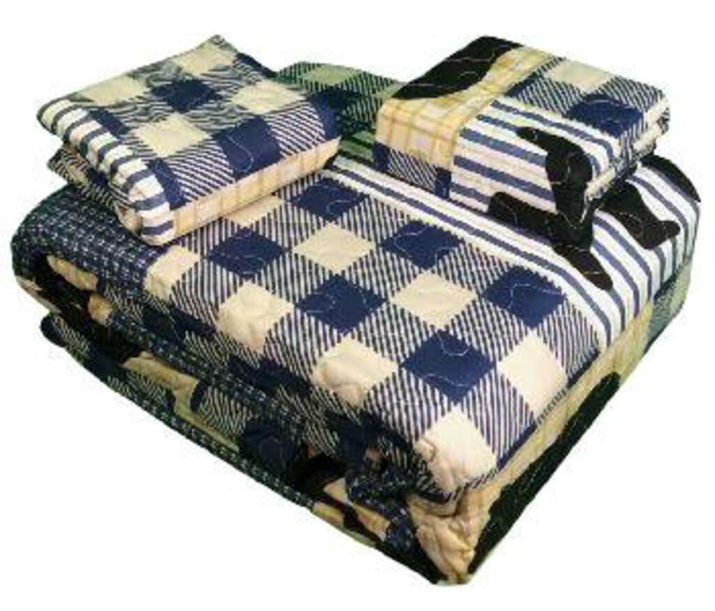 DQ10022 King Size Black Bear Plaid Quilt Set