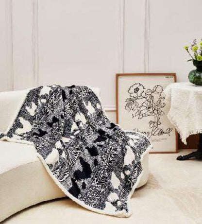 DTR24150 50x60 Cottage Chickens Flannel & Sherpa Throw