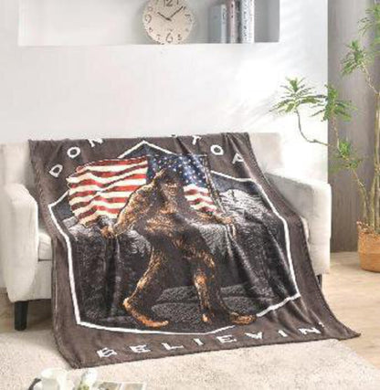 DBF24159 Sasquatch Don't Stop Believing Everyday Throw