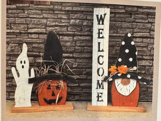 28" Pumpkin or Gnome on Base